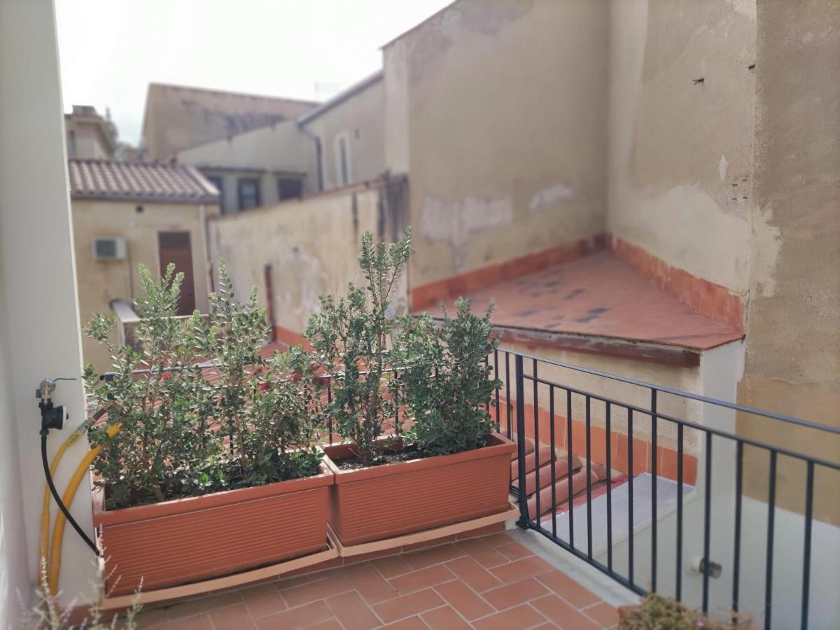 B&B Cala Peppa Palermo Bagian luar foto